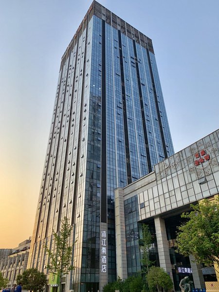 Mujiangnan Hotel (Changzhou Manhattan Plaza)Over view