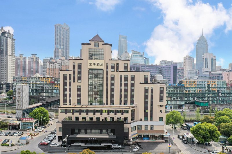 Ji Hotel (Wuxi Railway Station) Over view