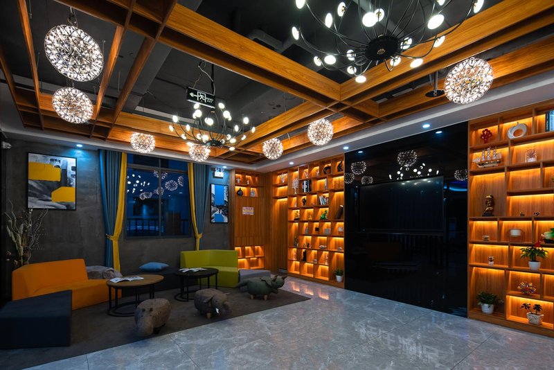 Xinlin smart hotel (Haikou east station of high speed railway) Lobby