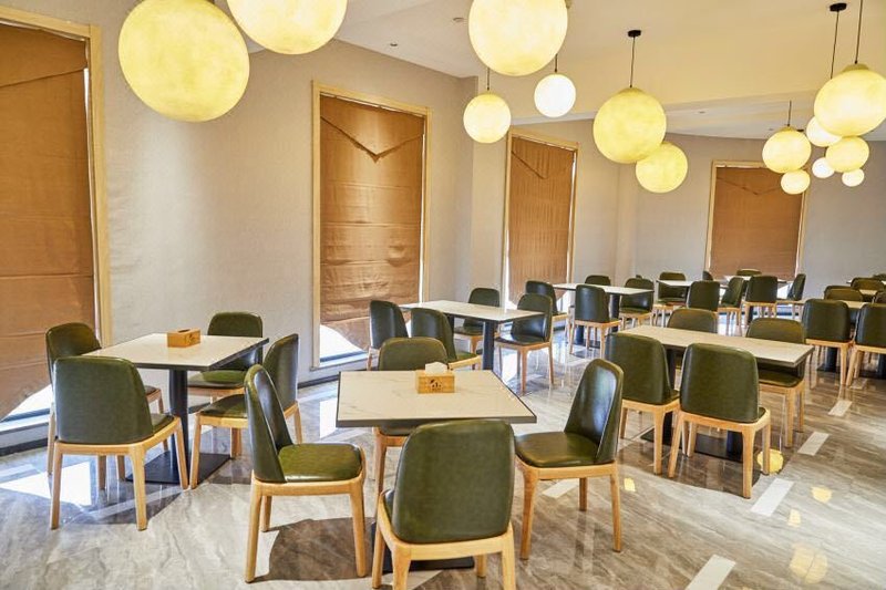 NEWDAY HOTEL Restaurant