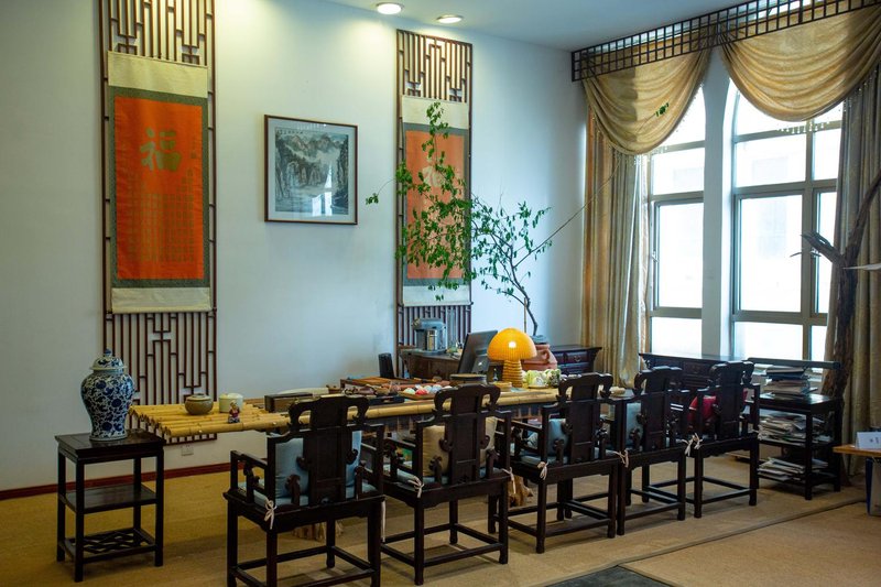 Menglong Inn meeting room