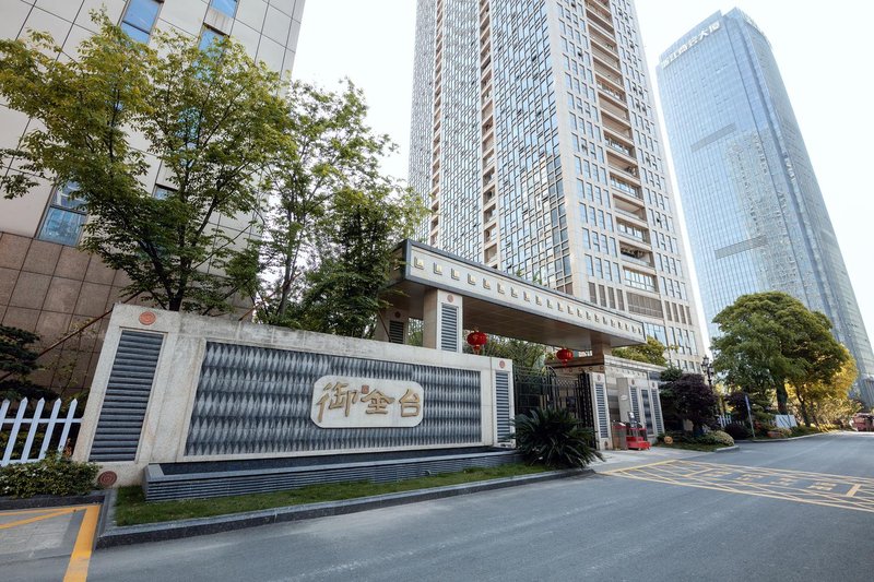 Bolan Xingsu Hotel Over view