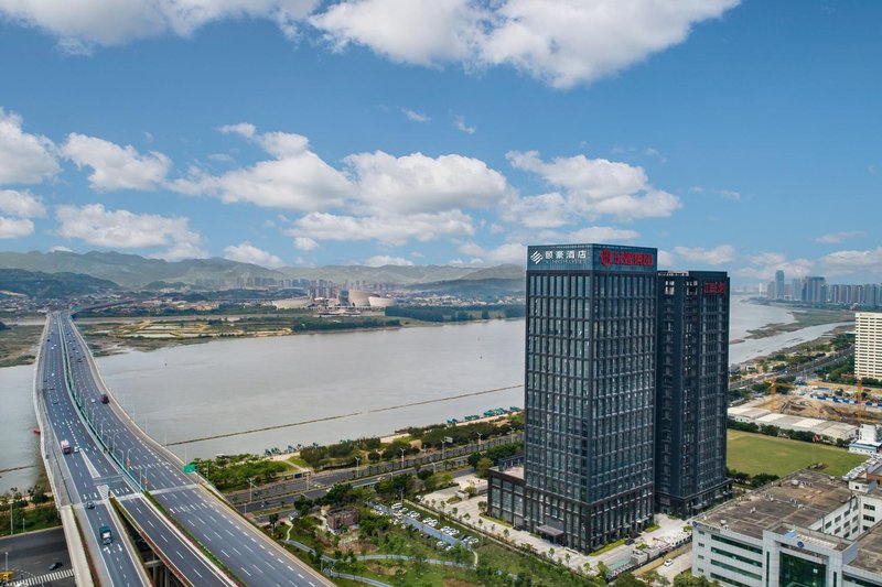 Yihao Hotel (Fuzhou Mawei Free Trade Zone) Over view