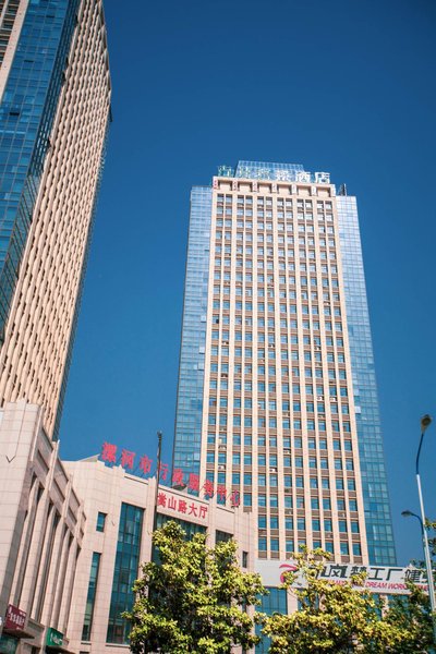 GujingJunlai Hotel (Luhe Convention  Exhibition Center) Over view