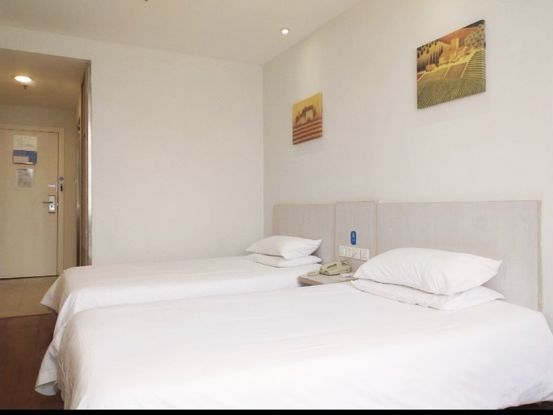 Hanting HotelGuest Room