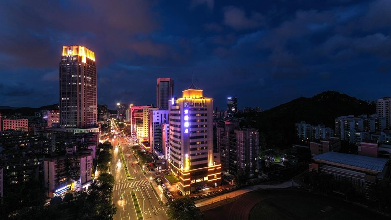 Kun Teng Hotel Over view