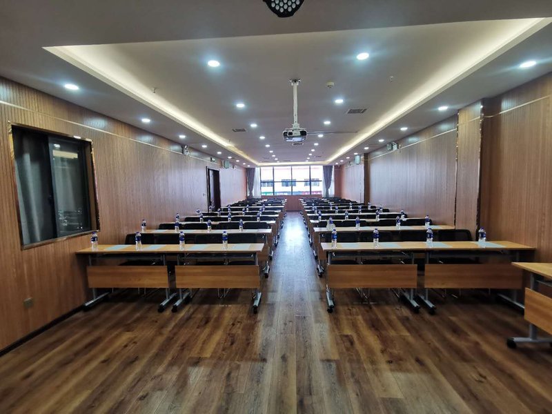 Ibis Hotel (Yichang Bayi Road) meeting room