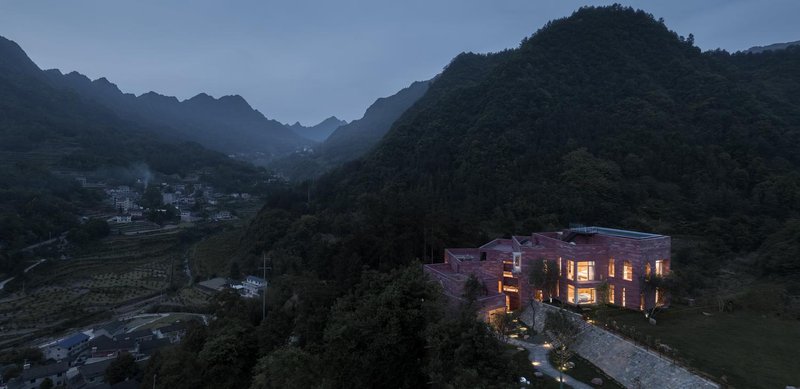 Weichi Suyunjian Guesthouse Over view