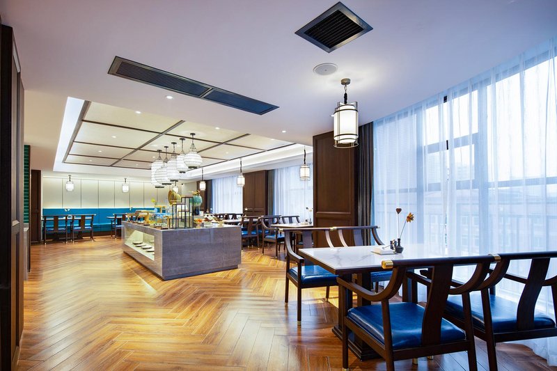 Till Bright Hotel (Leiyang Zhongxing Times Plaza) Restaurant