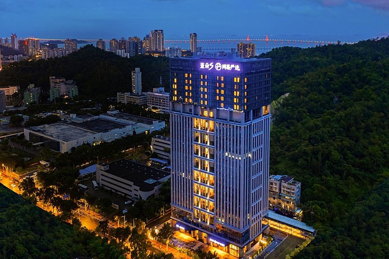 Atour S Netease Select Hotel Zhuhai Gongbei Port over view