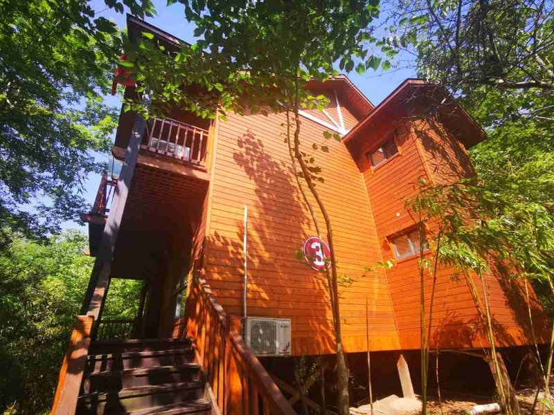 Wulong River Chalet Over view