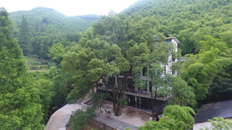 Yinlin · Moganshan Mid-Levels Beauty Hotel Over view