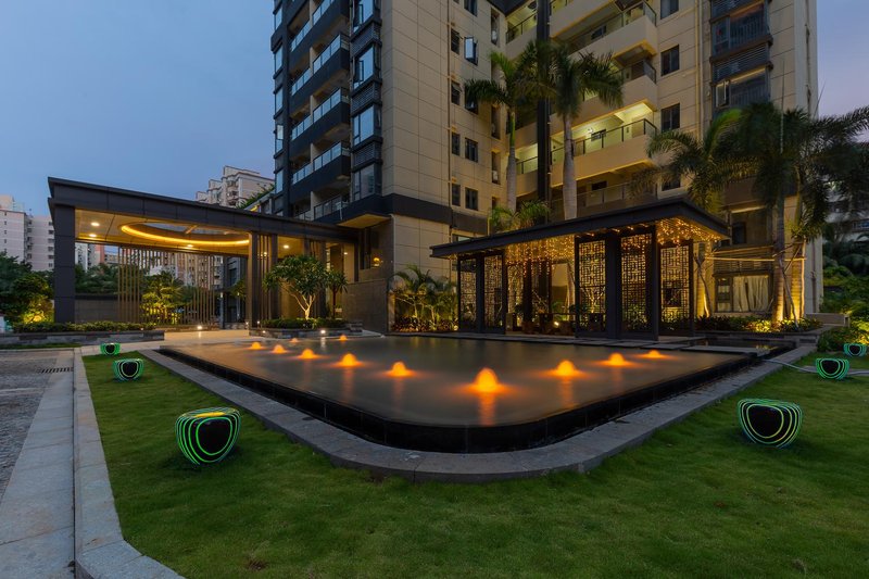 Zuanshi Holiday HotelOver view