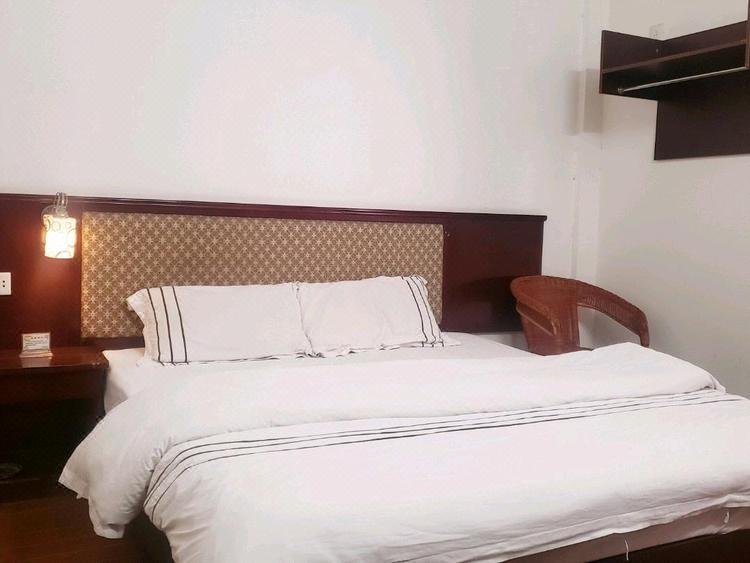 WeililongGuest Room