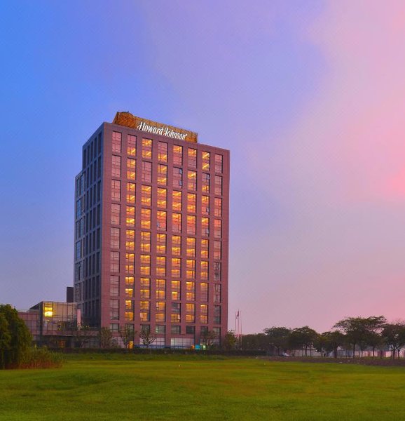 Howard Johnson Jinghope Serviced Residence Suzhou Over view