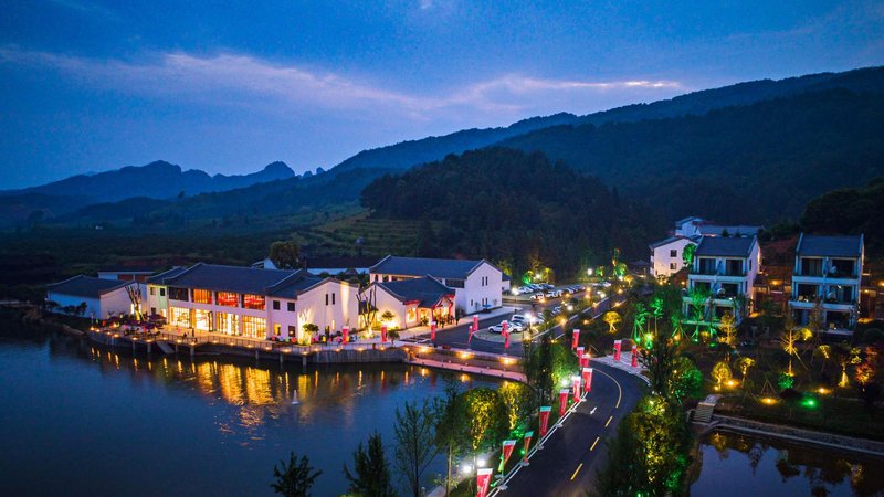 Sun Valley Ecological Park over view