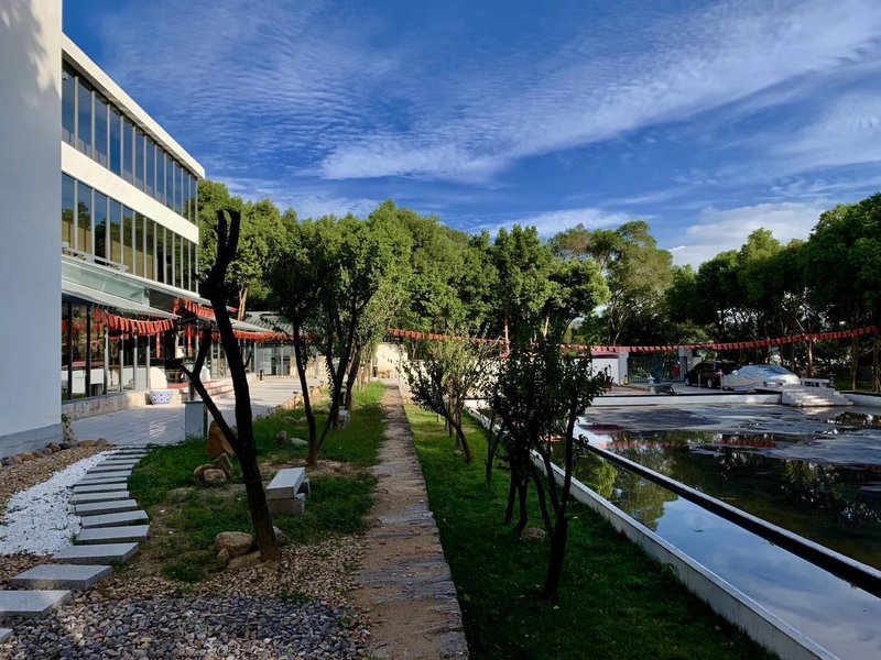 Yuanjiang Yihao Hostel Over view