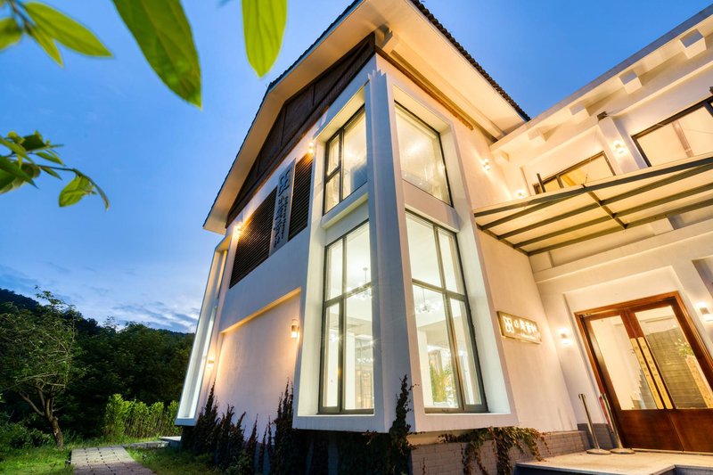 Xiaozhu Xianglin Garden HostelOver view