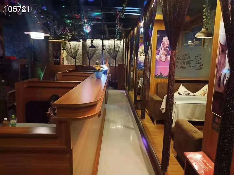 Obama mini hotelRestaurant