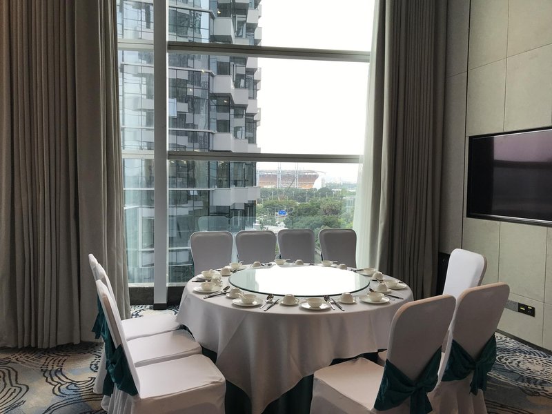 Elegant Hotel (Zhujiang New Town Canton Tower)Restaurant