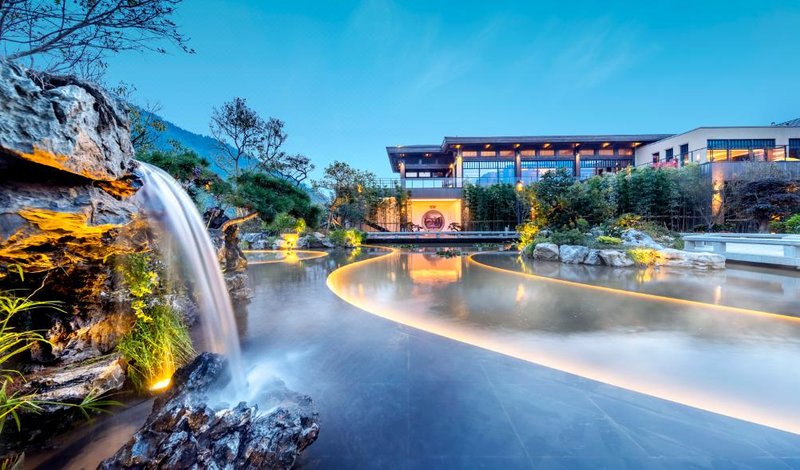 Yongtai Wutong Narada Hot Spring Resort Over view