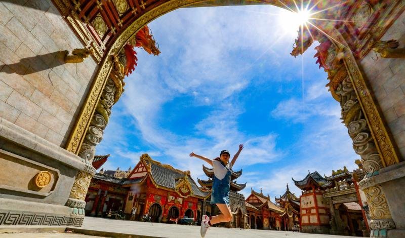 Danzhou Huahai home stayOver view