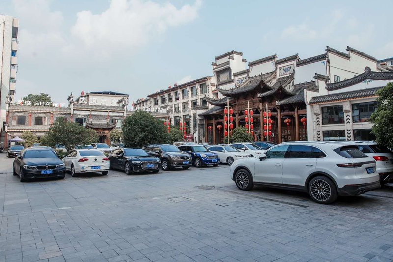 Xueji W Hotel, Fuyang Over view