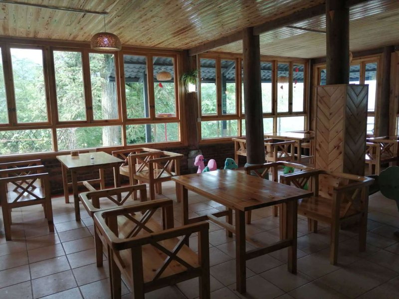 Huakai Xiaoyuan Hostel Restaurant
