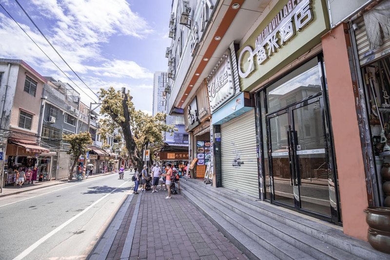 The sea hotel guangzhou nine stores up and down Over view