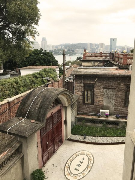 Shiyi Seascape Villa Over view