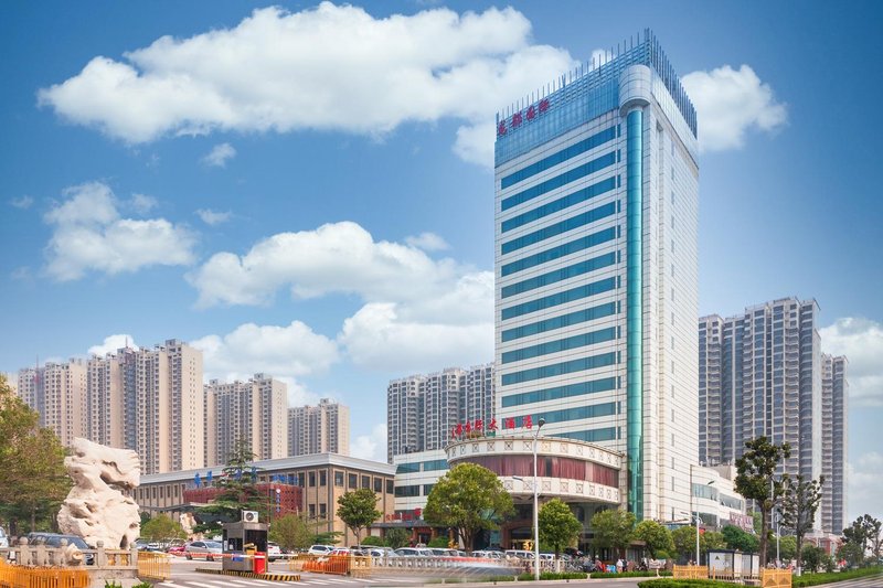 Jinan Longdu International Minghu Hotel Over view