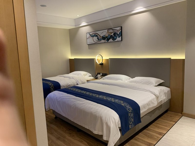 丹东新安东阁君卓酒店