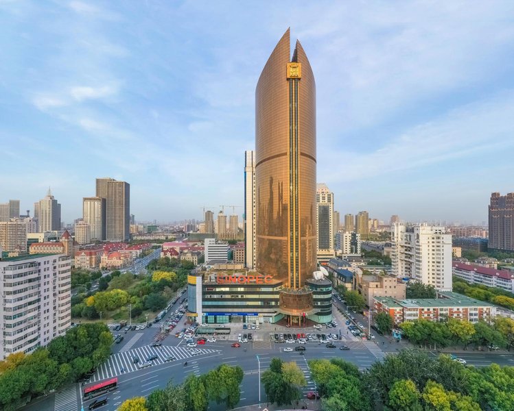 Tianjin Golden Crown Hotel Over view