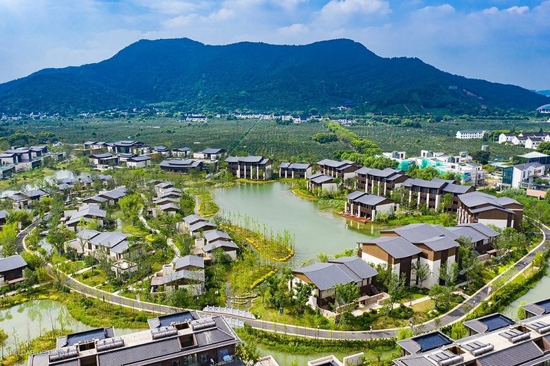 Dusit Thani Wellness Resort Suzhou Over view