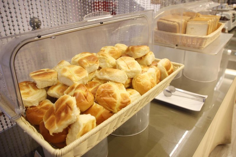 Hotel j _ Metropolis Restaurant