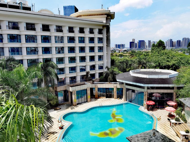 Xiamen Gulangwan Hotel Over view