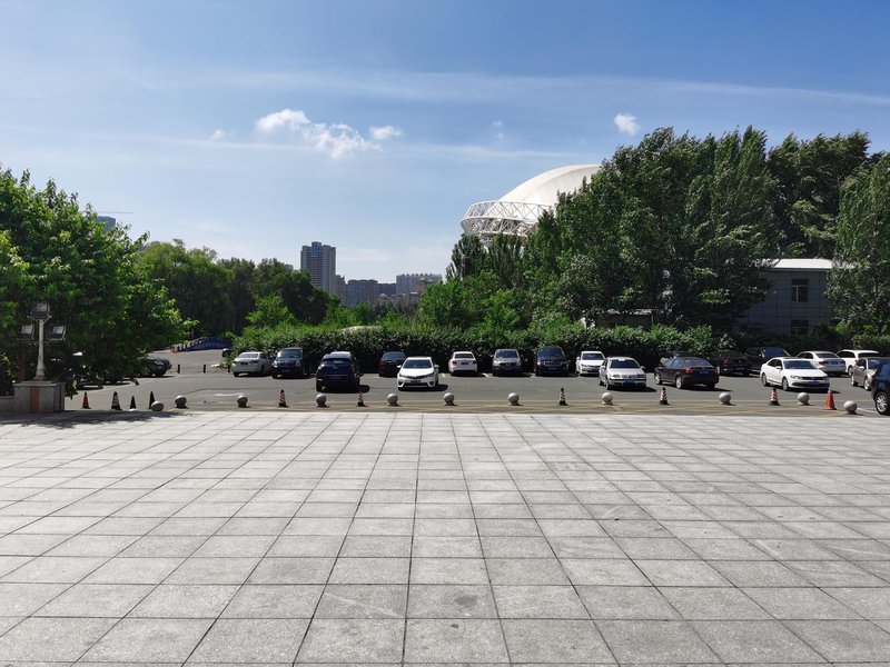 Starway Hotel (Harbin Hongbo Central Park)Over view