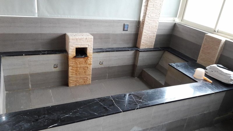 Host On Exquisite Hotspring Hotel其他