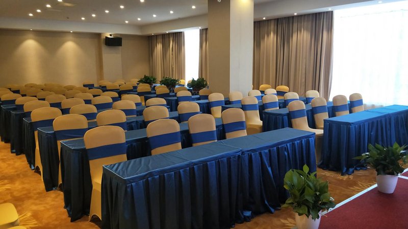 Vienna International Hotel (Guangdong Dongguan Guanyin Mountain Scenic Area) meeting room
