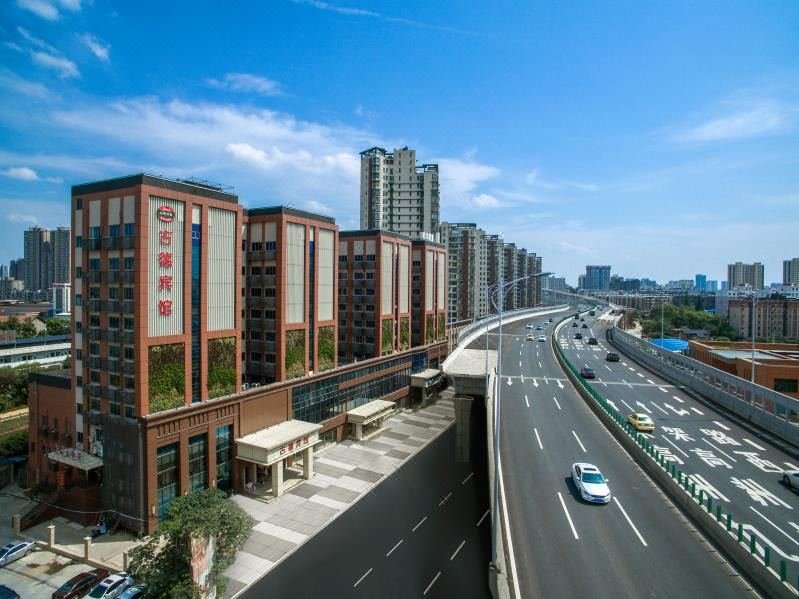 Good Hotel (Nanchang Railway Station) Over view