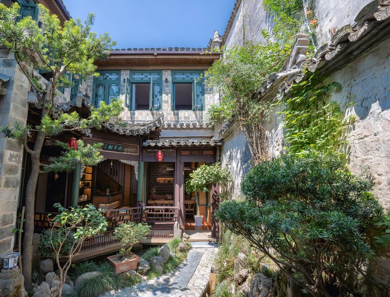 Hongcun xiyunpan moon • holiday selected Huizhou century famous house art B & BOver view