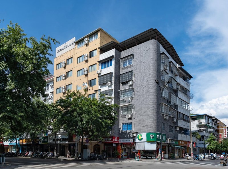 Gelin Luoman Fengqing Hotel Over view