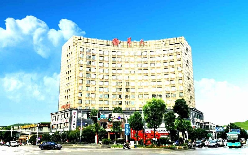 Huafeng Huatian Holiday Hotel NingxiangOver view