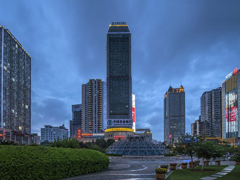 Vienna International Hotel (Changsha Furong Square) Over view