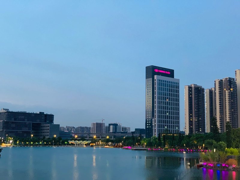 Crowne Plaza Foshan NanhaiOver view