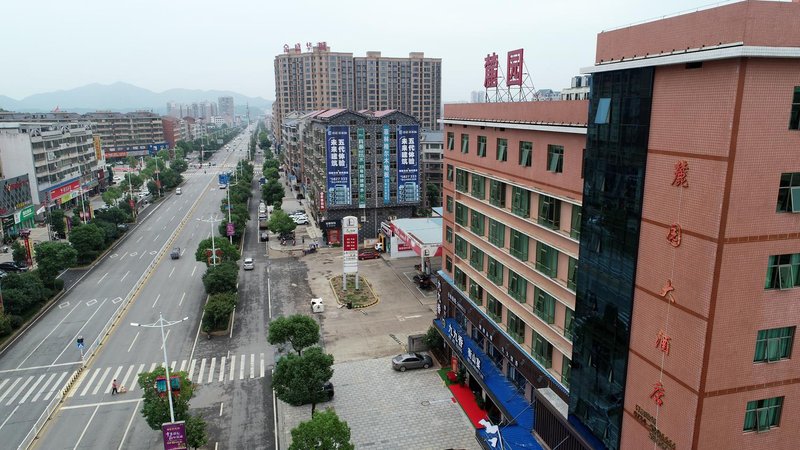 Luyuan Hotel Over view