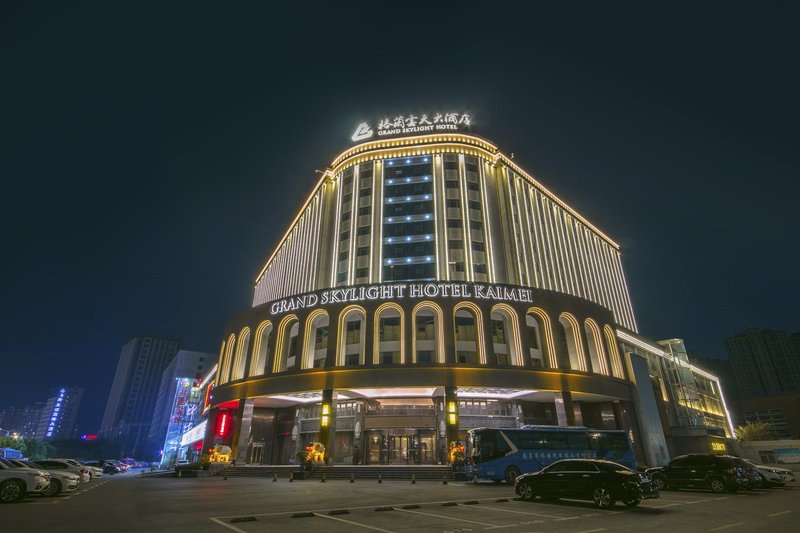 Grand Skylight Hotel Over view