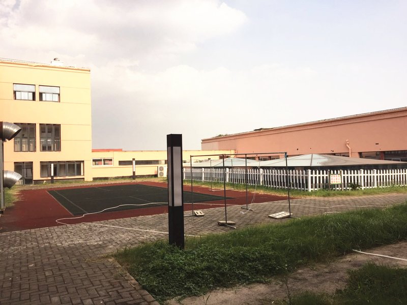 SUPER 8 HOTEL Over view