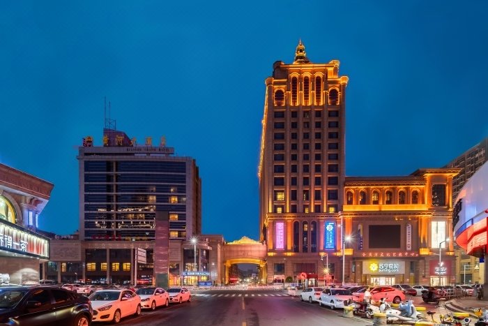 Golden Huanghe Grand HotelOver view