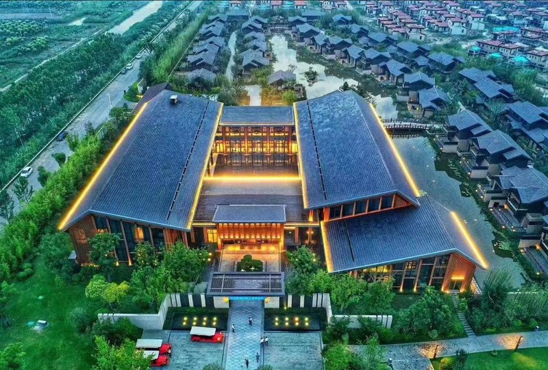 Qidong Zhouyi Hot Spring Hotel over view